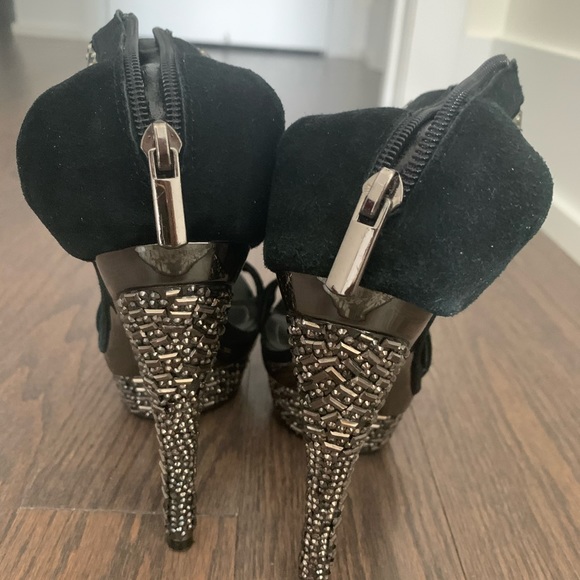 Black sandals - Picture 3 of 5